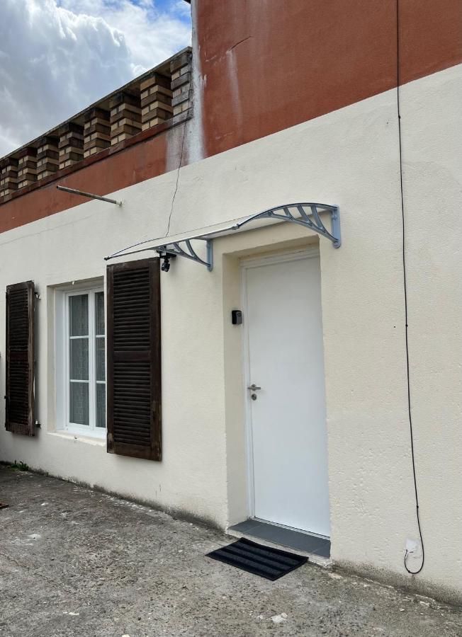 Superbe Appartement Au Bord Du Canal De St Quentin Saint-Quentin (Aisne) Exterior photo